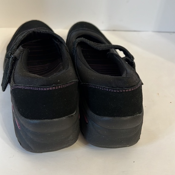 SKECHERS BLACK MARY JANE SHOES SZ 7 - Picture 6 of 11